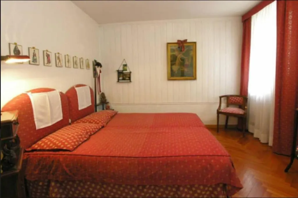 Walk On The Water ✧ 5 Minutes To Rialto Bridge Apartment Venice Italy